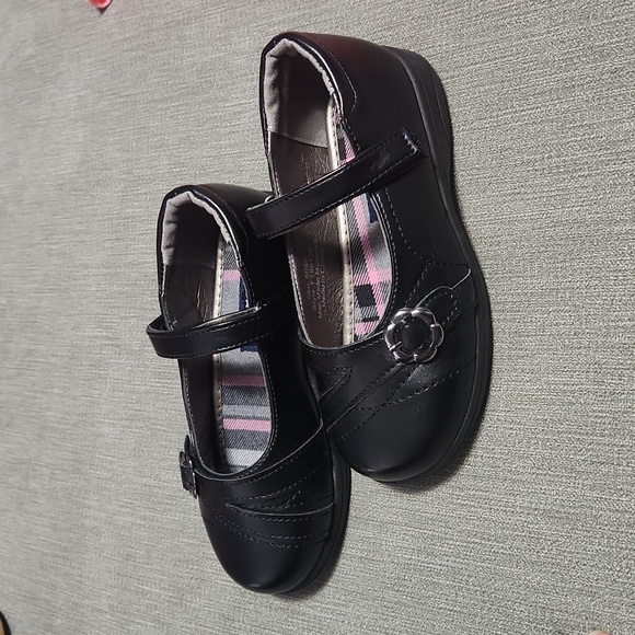 New French Toast Shoes - Picture 2 of 4